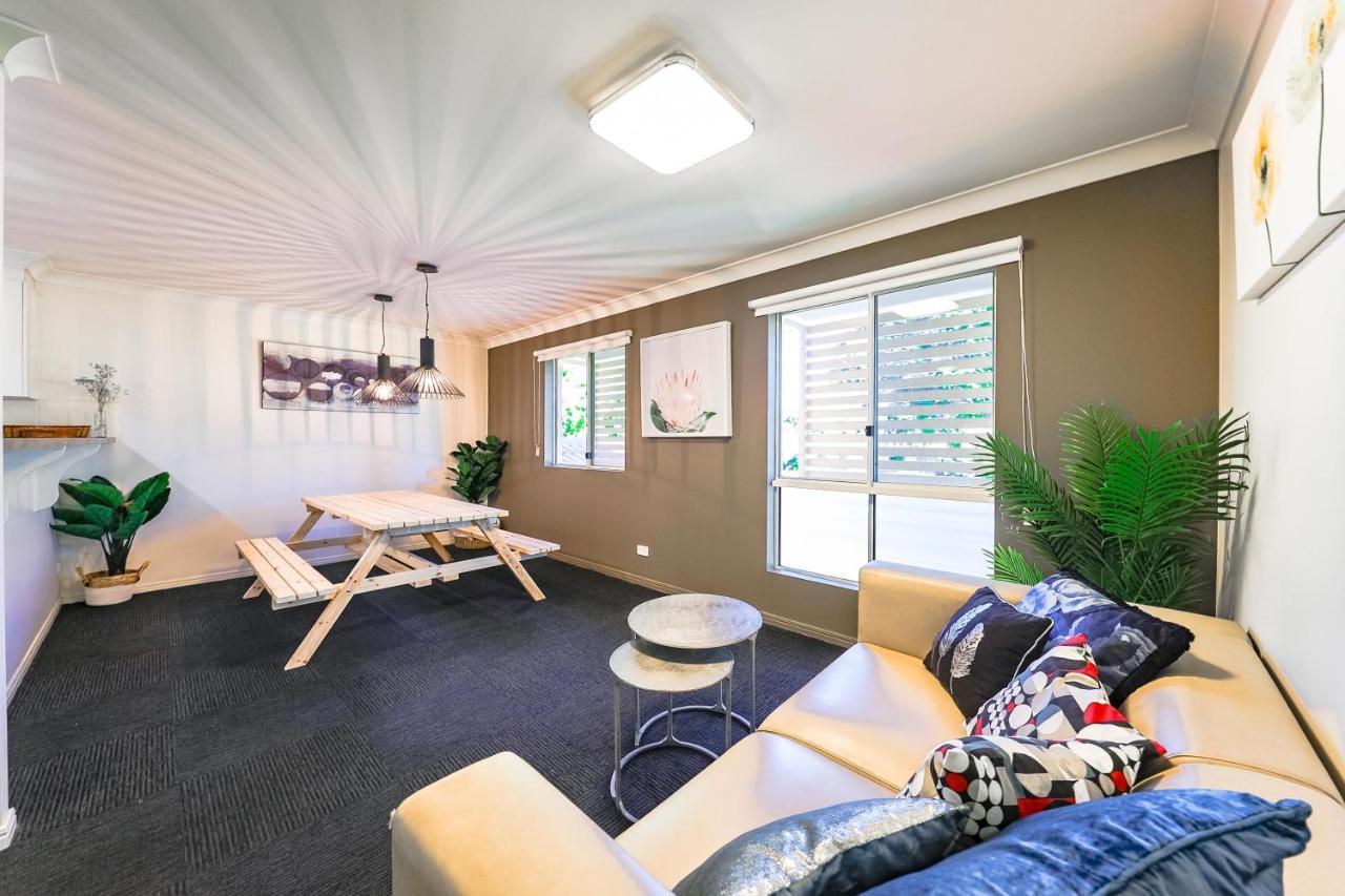 Calamvale Business Or Holiday Like Home Brisbane Kültér fotó