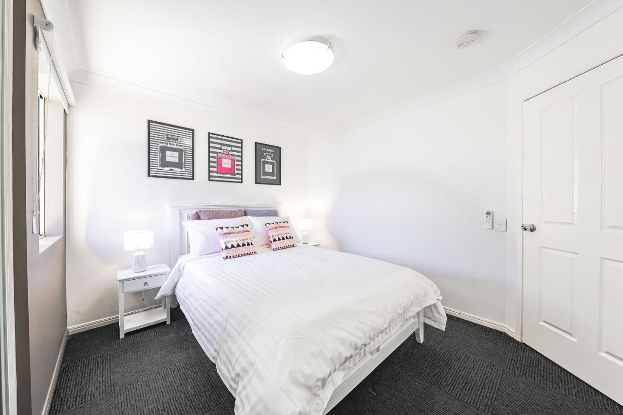 Calamvale Business Or Holiday Like Home Brisbane Kültér fotó